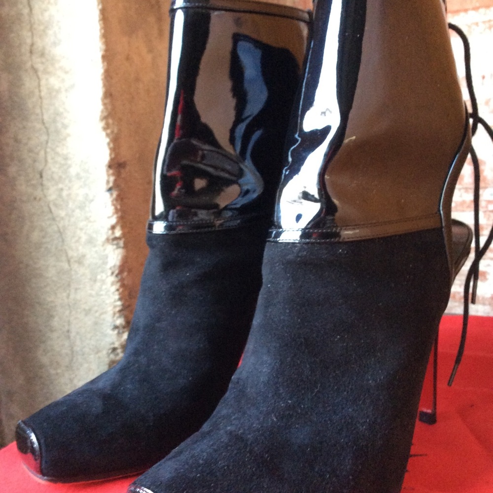 Christian Louboutin JS Style 4 100 booties 37.5
